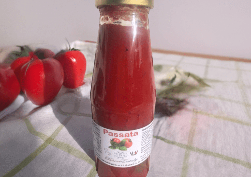 passata di pomodoro al basilico